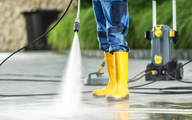 Why Choose Our Certified Pressure Washing Experts for Your Project Needs in Utica, IN?